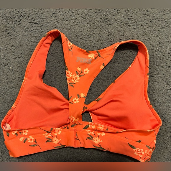 Victoria’s Secret swim to gym sports bra. Size M - Picture 3 of 3